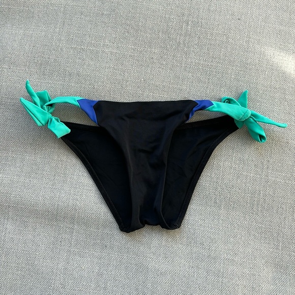 Decathlon knotted bikini bottom and bandeau top, size XS - Picture 4 of 8